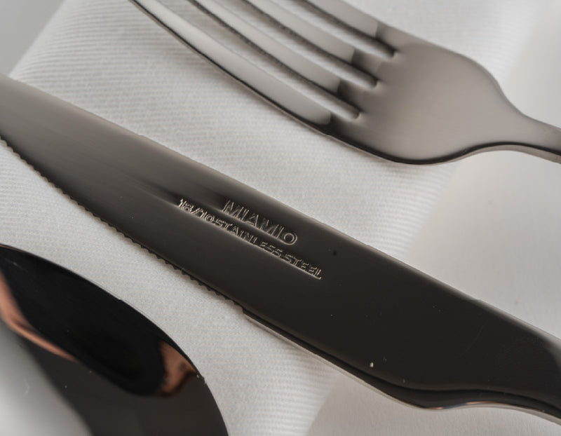 Besteckset aus Edelstahl 18/10