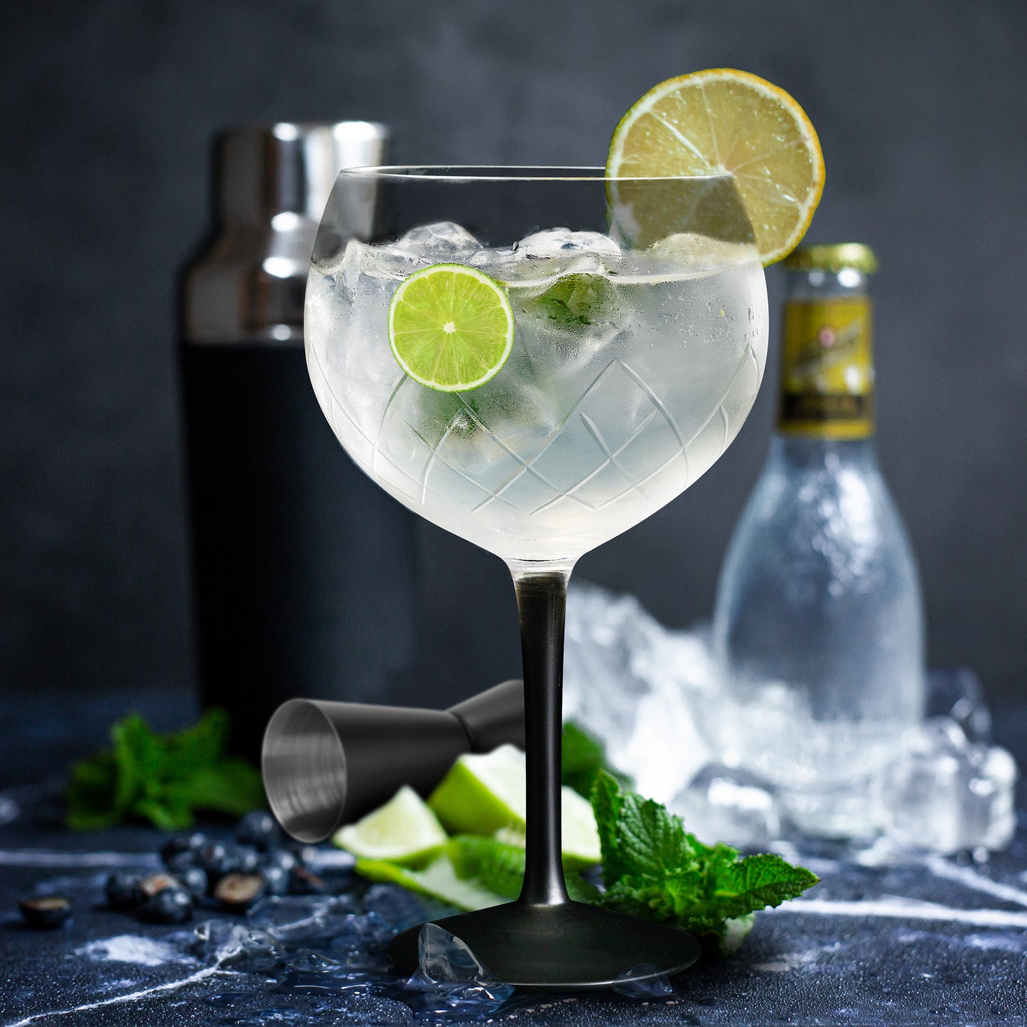 Gin Gläser Crystaluna 2er Set 650 ml mit Messbecher und Rührlöffel
